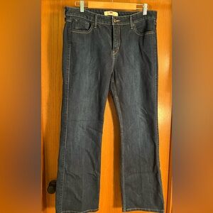 Levi 523 lift and lengthen jeans.